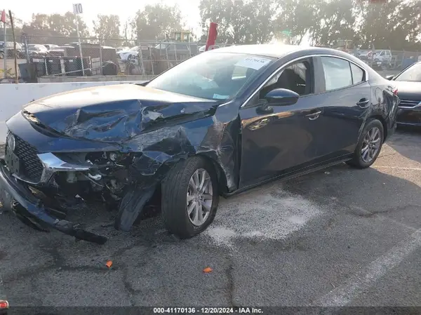 3MZBPAAL4MM203976 2021 MAZDA 3 - Image 2