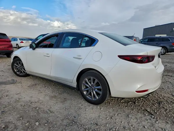 3MZBPAAL4MM252630 2021 MAZDA 3 - Image 2