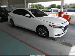 3MZBPAAL4MM254927 2021 MAZDA 3