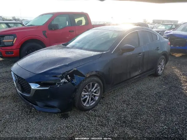 3MZBPAAL5MM254015 2021 MAZDA 3 - Image 2