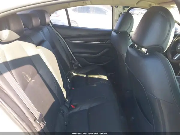 3MZBPAAL6KM106839 2019 MAZDA 3 - Image 8