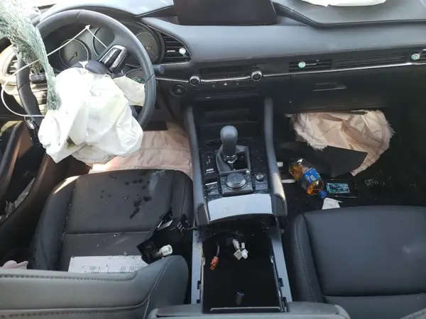 3MZBPAAL6KM112284 2019 MAZDA 3 - Image 8