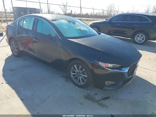 3MZBPAAL6MM204112 2021 MAZDA 3 - Image 1