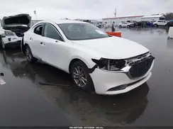 3MZBPAAL6MM204420 2021 MAZDA 3