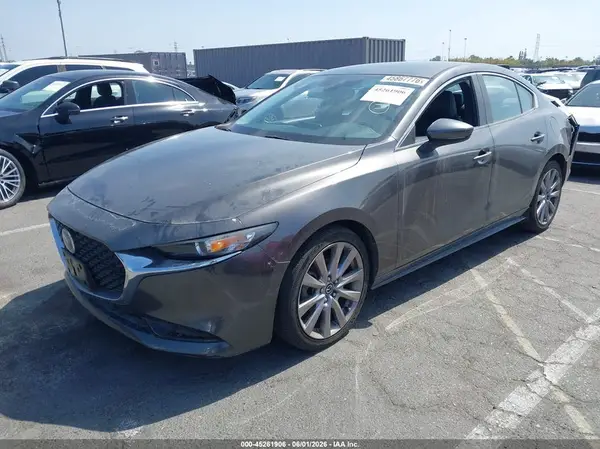 3MZBPAAL7KM105263 2019 MAZDA 3 - Image 2