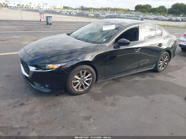 3MZBPAAL7MM204894 2021 MAZDA 3 - Image 2
