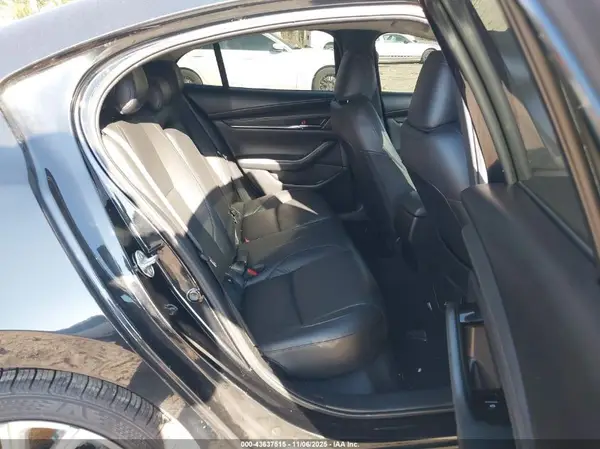 3MZBPAAL8KM109581 2019 MAZDA 3 - Image 8