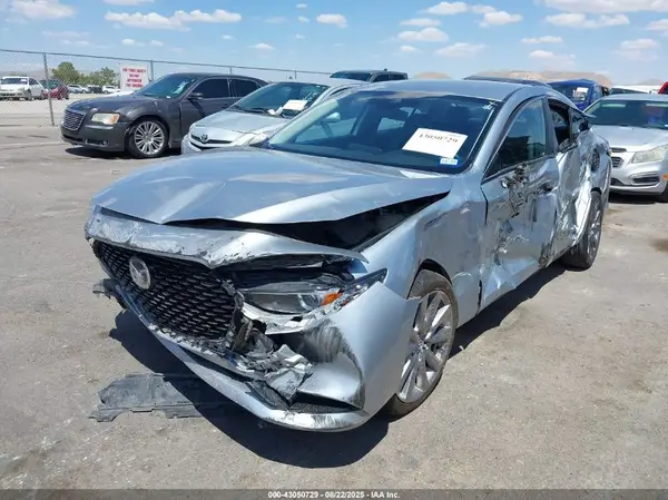 3MZBPAAL8KM110570 2019 MAZDA 3 - Image 2
