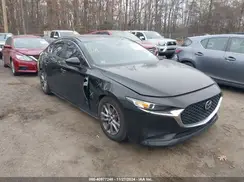 3MZBPAAL8MM201924 2021 MAZDA 3