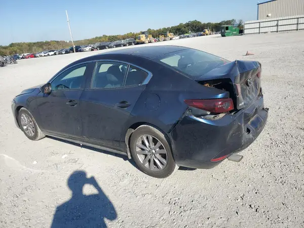 3MZBPAAL8MM252646 2021 MAZDA 3 - Image 2