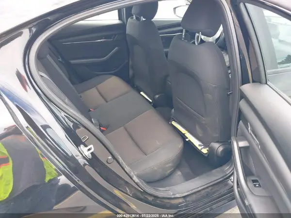 3MZBPAAL8MM254767 2021 MAZDA 3 - Image 8