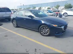 3MZBPAAL8NM301863 2022 MAZDA 3