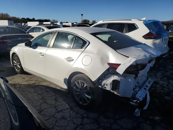 3MZBPAAL8NM302981 2022 MAZDA 3 - Image 2