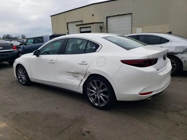 3MZBPAAL9KM105653 2019 MAZDA 3 - Image 2