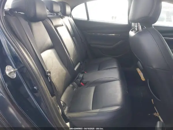3MZBPAAL9KM111503 2019 MAZDA 3 - Image 8