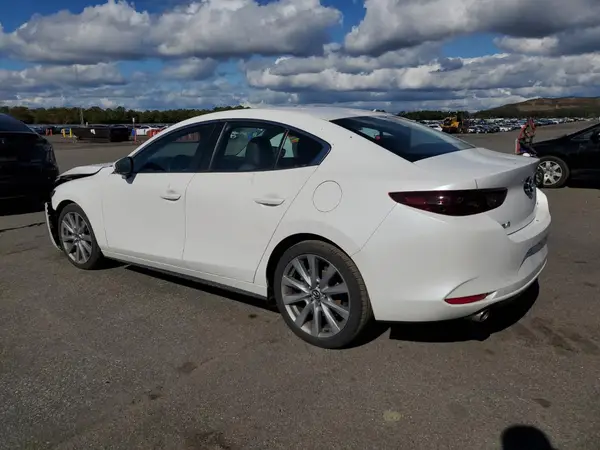 3MZBPAALXKM106701 2019 MAZDA 3 - Image 2