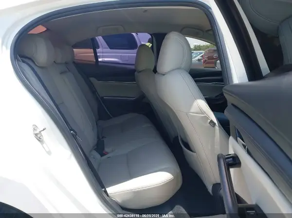 3MZBPAALXKM112322 2019 MAZDA 3 - Image 8