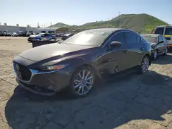 3MZBPAALXKM112725 2019 MAZDA 3