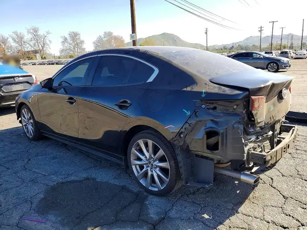 3MZBPAALXKM112725 2019 MAZDA 3 - Image 2