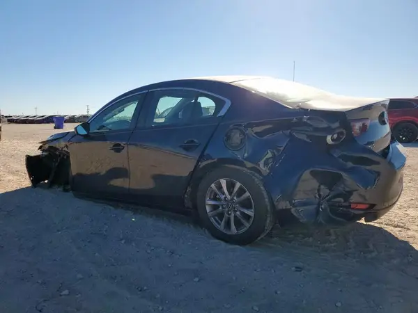 3MZBPAALXNM301265 2022 MAZDA 3 - Image 2