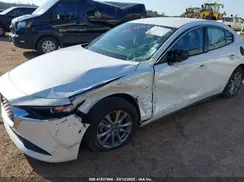 3MZBPAALXNM306997 2022 MAZDA 3
