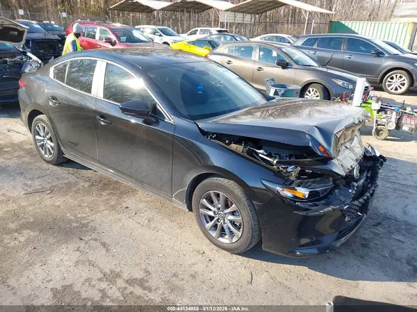 3MZBPAAM0RM405312 2024 MAZDA 3 - Image 1