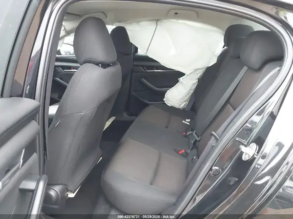 3MZBPAAM0RM417184 2024 MAZDA 3 - Image 8