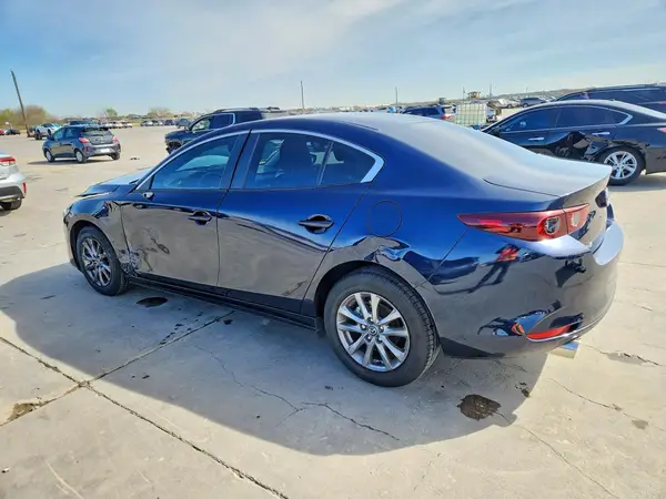 3MZBPAAM0SM476483 2025 MAZDA 3 - Image 2