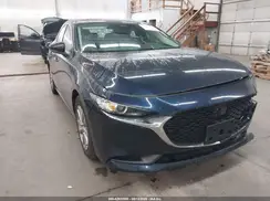 3MZBPAAM2RM400144 2024 MAZDA 3