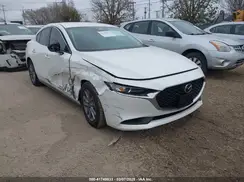 3MZBPAAM2RM432253 2024 MAZDA 3