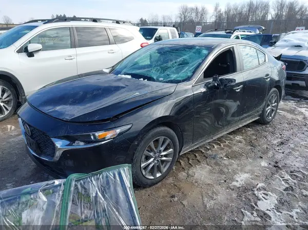3MZBPAAM2RM434701 2024 MAZDA 3 - Image 2