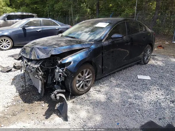 3MZBPAAM2SM469843 2025 MAZDA 3 - Image 2
