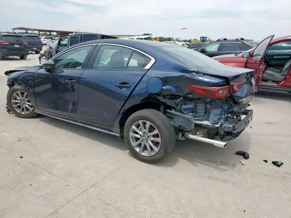 3MZBPAAM3SM473304 2025 MAZDA 3 - Image 2