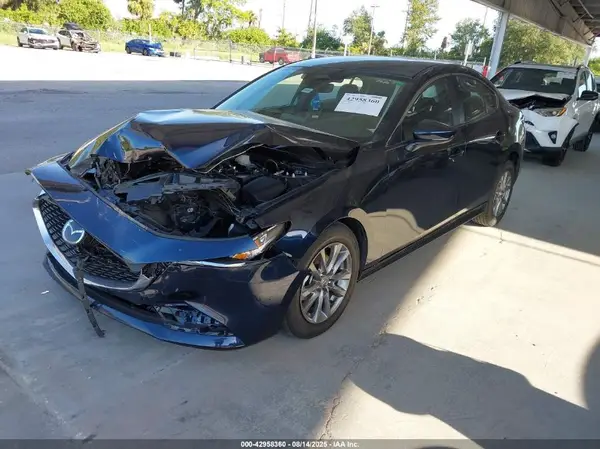 3MZBPAAM5RM434224 2024 MAZDA 3 - Image 2