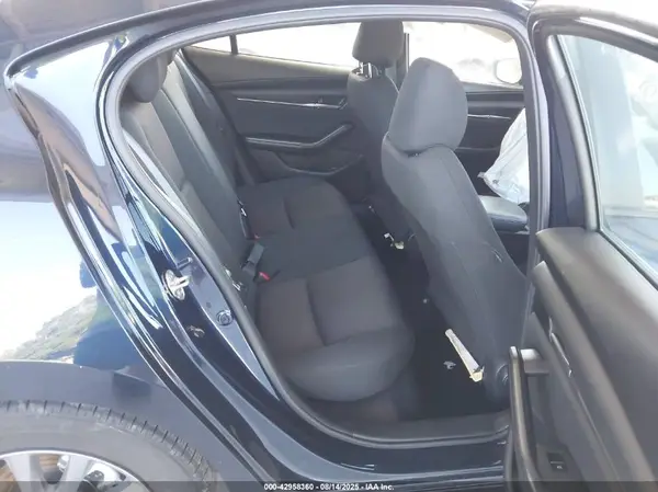 3MZBPAAM5RM434224 2024 MAZDA 3 - Image 8