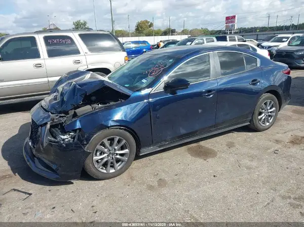 3MZBPAAM5SM453054 2025 MAZDA 3 - Image 2
