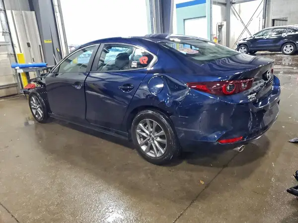 3MZBPAAM7RM433852 2024 MAZDA 3 - Image 2