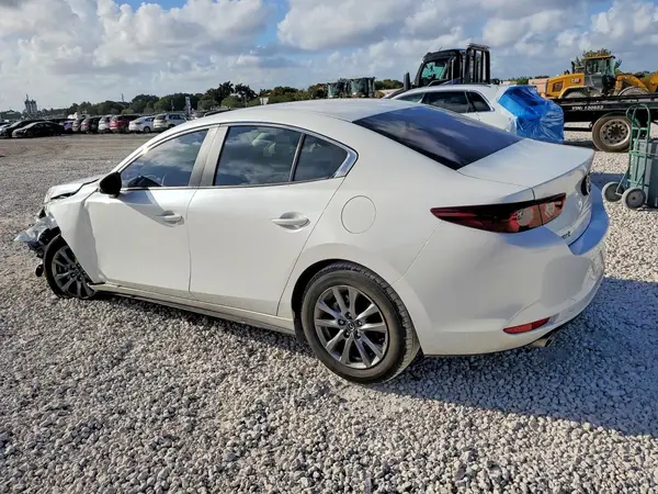 3MZBPAAM8RM431088 2024 MAZDA 3 - Image 2