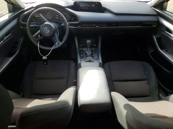 3MZBPAAM8RM431088 2024 MAZDA 3 - Image 8