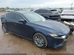 3MZBPAAM8SM455185 2025 MAZDA 3