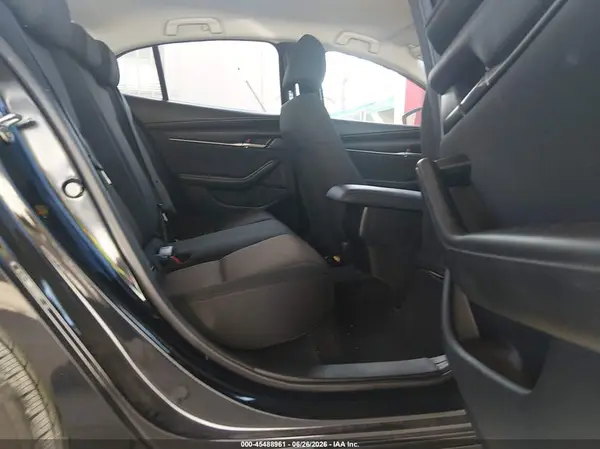 3MZBPAAM9RM405437 2024 MAZDA 3 - Image 8