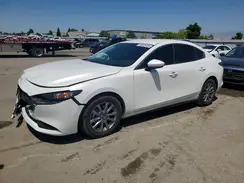 3MZBPAAMXRM405785 2024 MAZDA 3