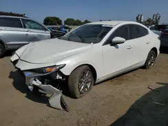 3MZBPAAMXRM405821 2024 MAZDA 3