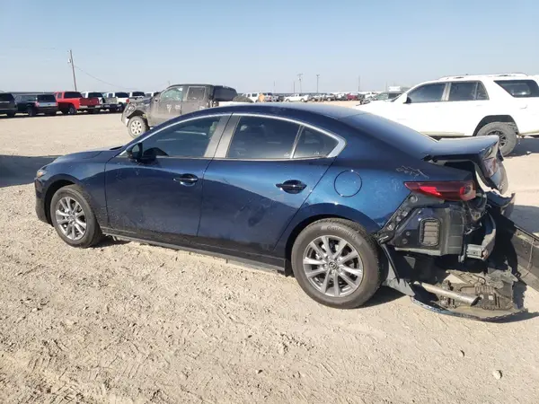 3MZBPAAMXRM417130 2024 MAZDA 3 - Image 2