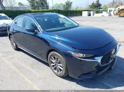 3MZBPAAMXRM421243 2024 MAZDA 3