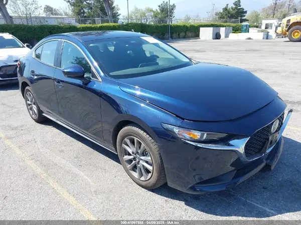 3MZBPAAMXRM421243 2024 MAZDA 3 - Image 1