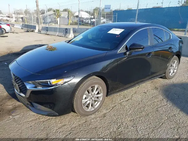 3MZBPAAMXRM423154 2024 MAZDA 3 - Image 2