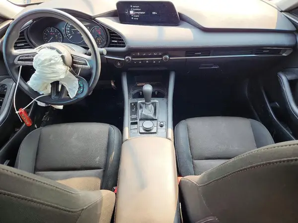 3MZBPAB70KM104358 2019 MAZDA 3 - Image 8