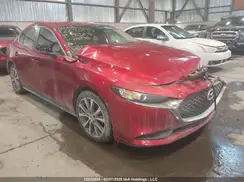 3MZBPAB70KM113738 2019 MAZDA 3