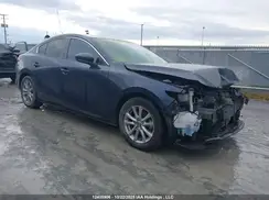 3MZBPAB74LM127725 2020 MAZDA 3